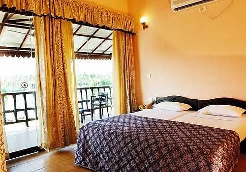 Kalathil Lake Resort Vaikom